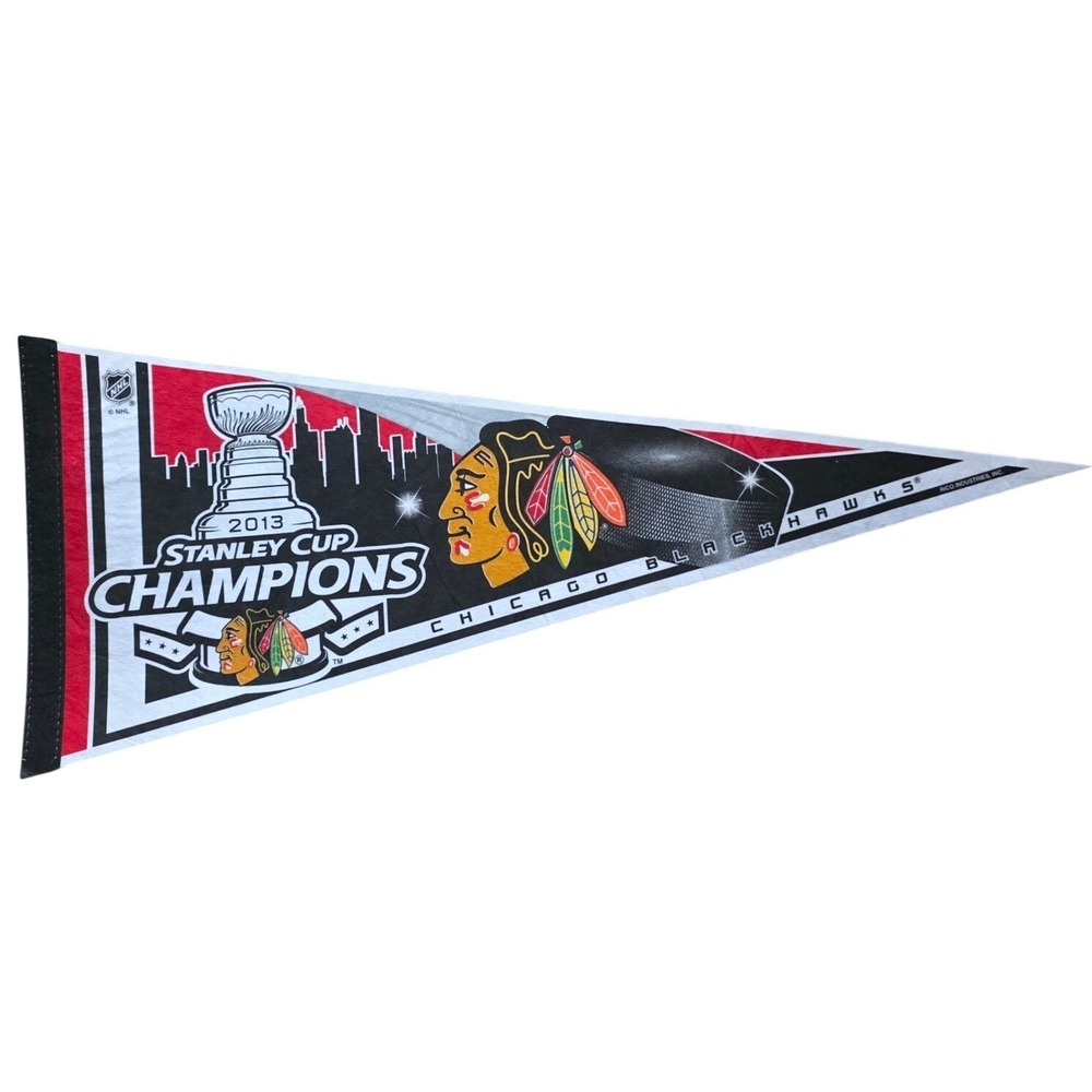 Chicago Blackhawks 2013 Stanley Cup Champions Pennant Rico Industries 12x30 NHL‎